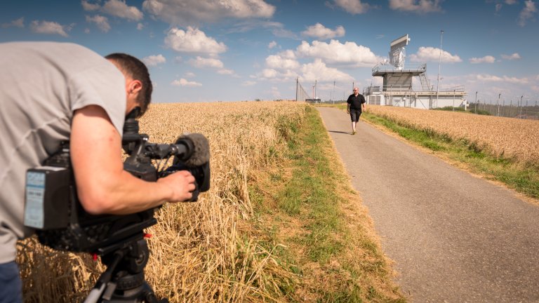 Ausstrahlungen am 25./26. August 2018 auf SRF1, zwei und info. | © ALPHAVISION