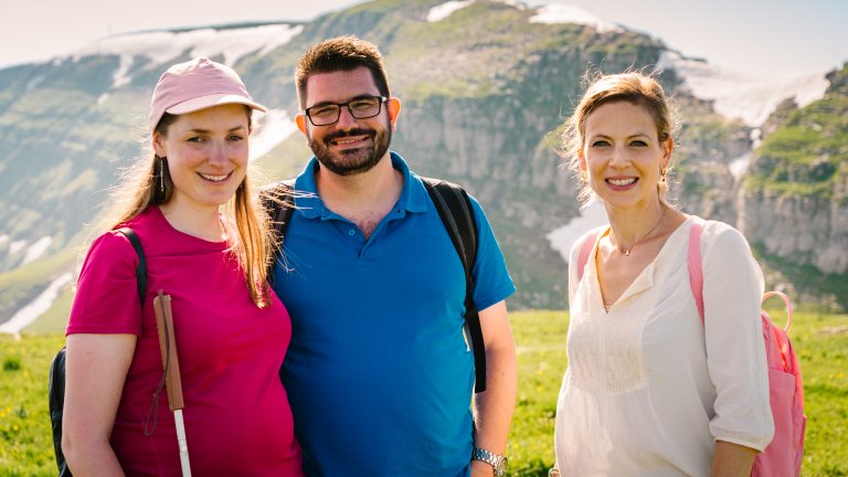 Gabi & Markus Rechsteiner mit Moderatorin Aline Baumann | © ALPHAVISION