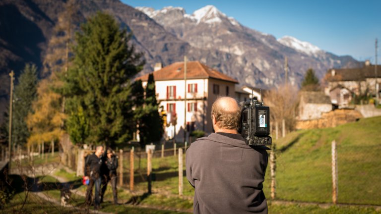 Dreh im Tessin im Dezember 2013. Es herrscht frühlingshaftes Wetter.