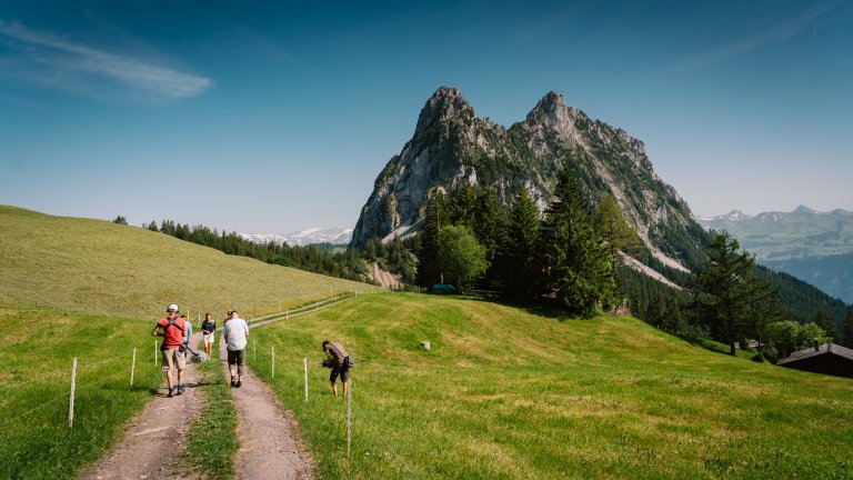 Drehaufnahmen mit Blick auf die Mythen | © ALPHAVISION