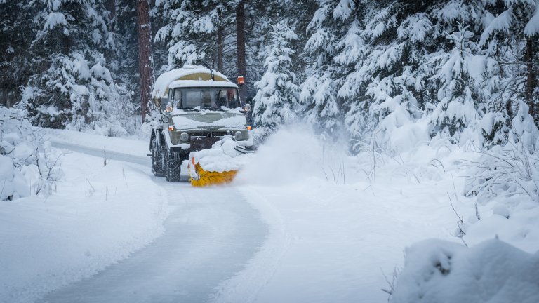 Spezial-Einsatz für die Dreharbeiten, denn der Eisweg wäre offiziell erst am Nachmittag offen.