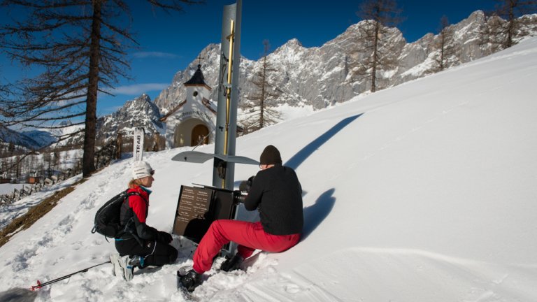 Erinnerungsbuch für alle tödlich verunglückten Sportler im Dachsteingebirge.