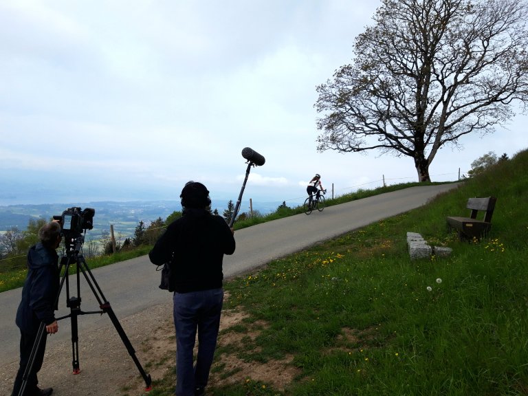 Biken mit Aussicht auf den Zürisee | © ALPHAVISION