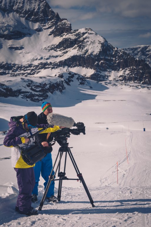 Wir installieren uns an der Piste