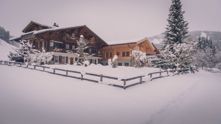 Willkommen in Saanen. Hier besuchen wir Familie Matti.