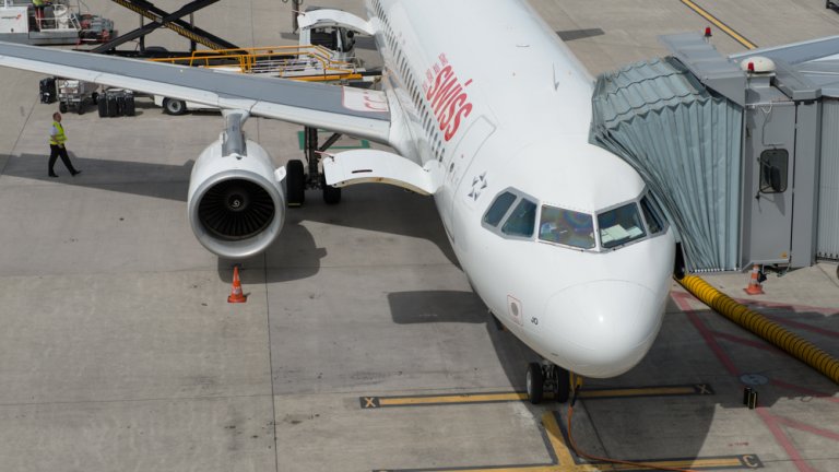 Swiss-Maschine auf dem Flughafen Zürich.