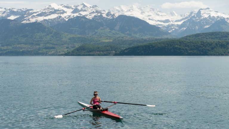 Angelina Heusser auf dem Thunersee...